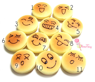 Jumbo Pancake Emoticon Squishy