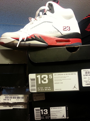 Jordan retro 5 fire reds red midsole