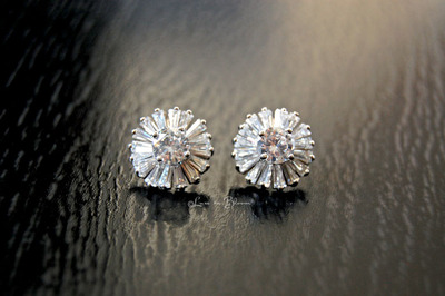 Wedding Earrings in A Touch Of Vintage - Style # E160 : Luxe in Bloom