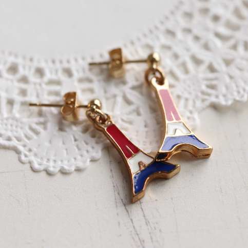 Le Paris. Petite Eiffel Tower Stud Earrings.