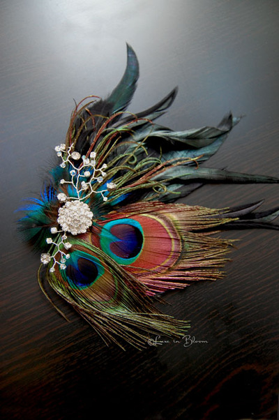 Bridal Head Piece Elegant Feather Fascinator - Style # FF112