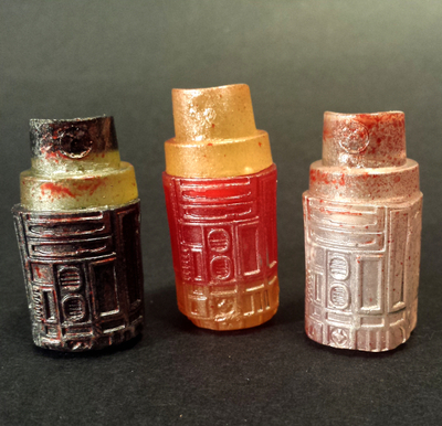 "FEAR AND LOATHING IN A GALAXY FAR, FAR AWAY.... R2 SPRAY CAP PEG" - RESIN DESIGNER TOY ART PIECE