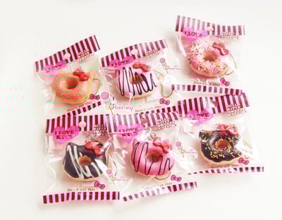 *Rare* Hello Kitty Licensed Mini Donut Squishy