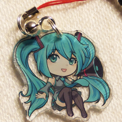 Reversible hatsune miku charm - Thumbnail 3