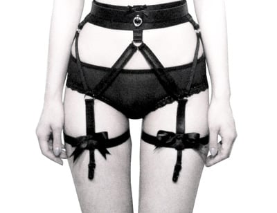 Ravish Me Garter ( Black + Silver )