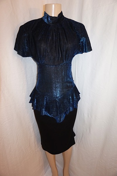 Vintage diamond run blue/black shiny dress, size s