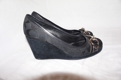 Vintage coach black wedges, size 9 1/2