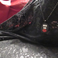“Bite Me” Vampire Cameo Necklace - Thumbnail 3
