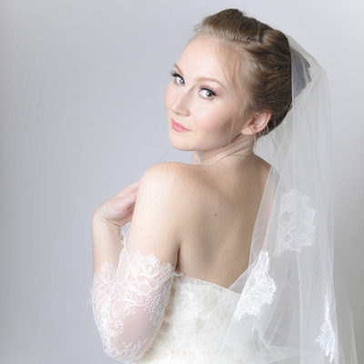 Cora Tulle Veil with Scatter Lace