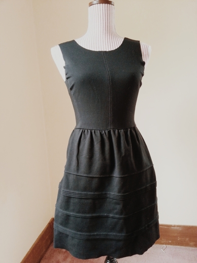 Madewell Silhouette black dress