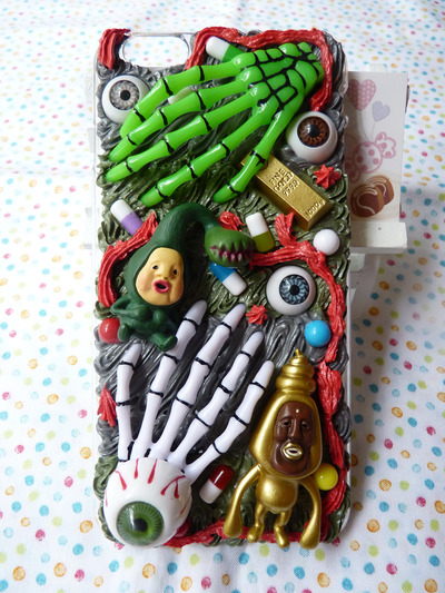 Skeleton iPhone 6+ case