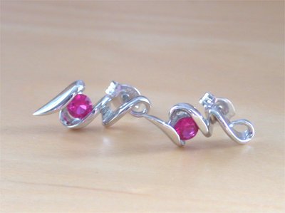 925 Ruby (Lab Created)Earrings/Ruby Jewelry/Silver Ruby Earrings/Ruby Jewellery/July Birthstone /Silver Ruby Studs/Ruby Red Stud Earrings