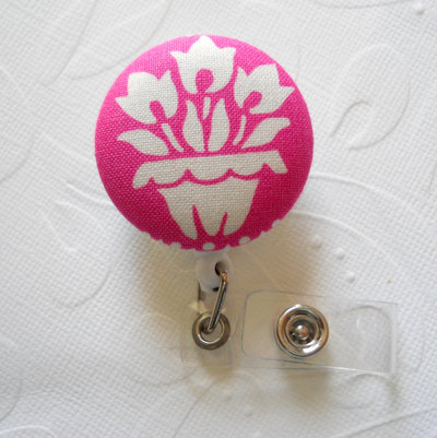 Cute id badge reel - nurse badge - flower badge reel - nursing badge holder - name badge holder - pink and white tulips
