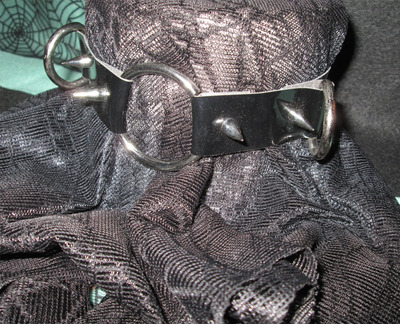 O-Ring Spike Choker with D-Rings