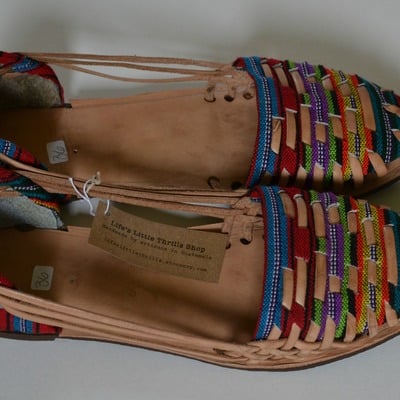 Size 36 us 5.5 women's caites - Thumbnail 1