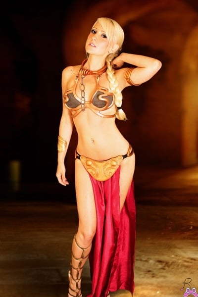 Slave Leia 2