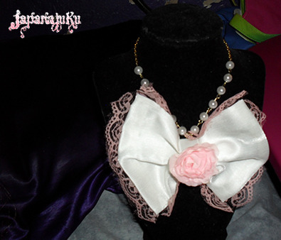 Pink Rose White Hime Necklace