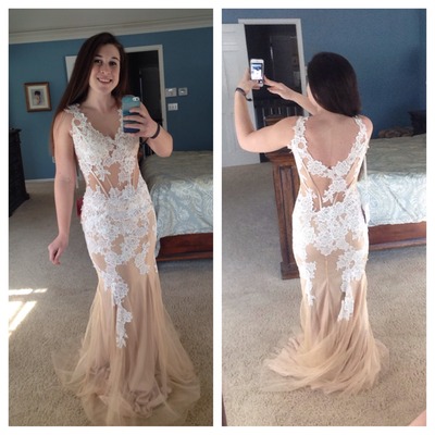 White prom dress,Lace prom dress,Champagne Tulle Prom Dress,V-neck prom dress,Open Back prom dress,Long Prom Dress,BDS00095