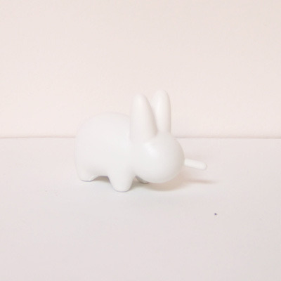 Kidrobot x Frank Kozik 1.5" Ready-to-Paint DIY Mini Smorkin' Labbit - White Primer
