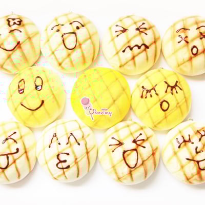 Jumbo melon pan emoticon bun squishy  - Thumbnail 5