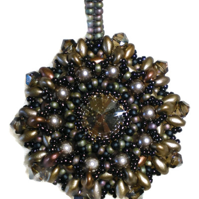 Sparkling handmade fashion pendant, gold crystal center - Thumbnail 4