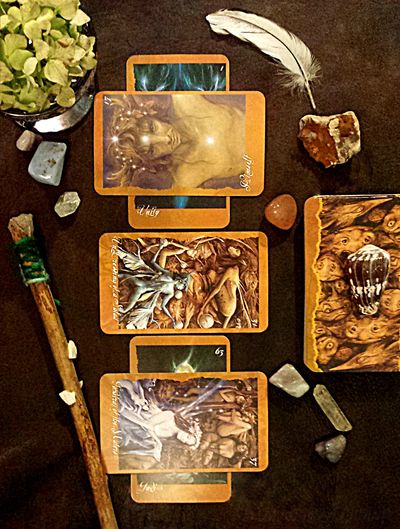 Strength and Weakness. Your strengths and weaknesses defined! Intuitive psychic tarot oracle card divination reading