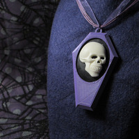 Lilac Coffin Necklace with Black and White Skull Cameo - Thumbnail 4