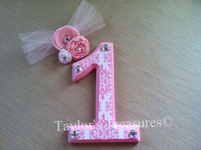 Taylors Treasures - 1st 2nd 3rd Birthday Photo Prop - Cake Topper - Cake Smash - Can Be Done In Any Pattern or Theme - Perfect for Photo