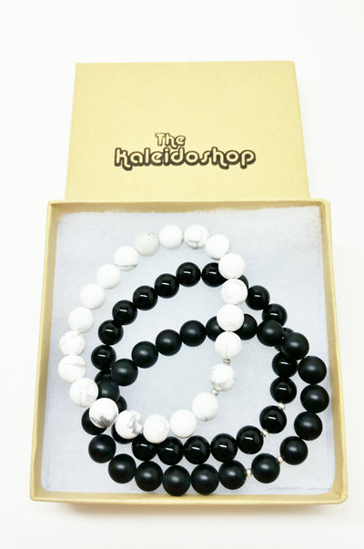 Set of 3 Onyx and White Howlite Gemstone Beaded Bracelets