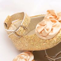 Infant Newborn 6-12 months Baby Girl Gold Flower Sparkling Squeak Dance Shoes - Thumbnail 2