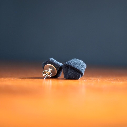 Knot Earrings in Black