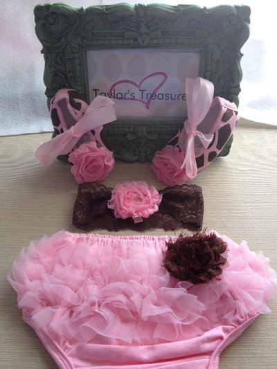Taylors Treasures - 3pc. Set - Giraffe Baby Rosette Shoe - Headband - Ruffle Panty - Great For Photo Prop