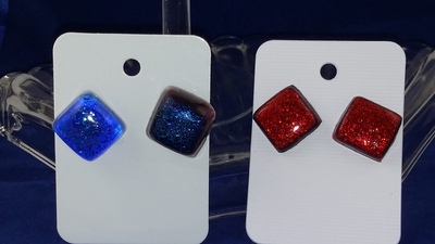 Pillow Top Earrings in Blueberry Twinkle Resin