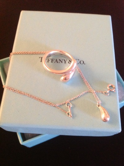 100% Authentic Tiffany @ Co Elsa Peretti® Teardrop Set