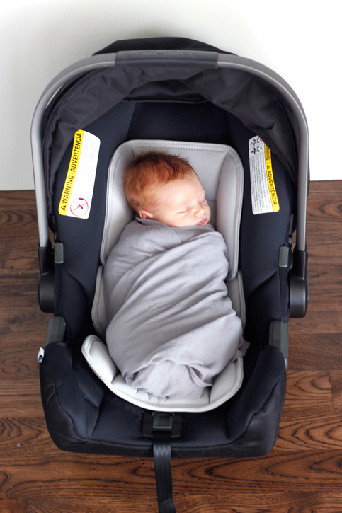 Car Seat Swaddle - Silver