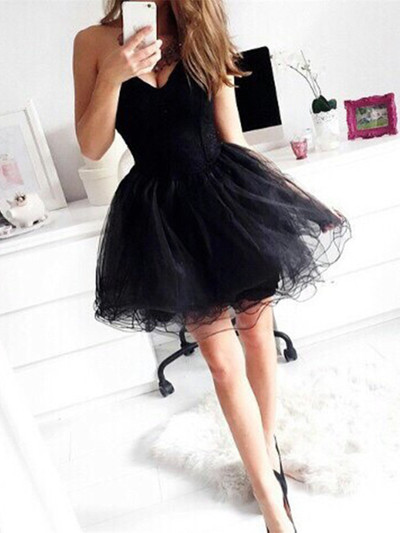 Simple Black Ball Gown Tulle Sweetheart Homecoming Dress