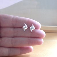 925 Silver Wavy Earrings/Sterling Silver Wave Stud Earrings/Silver Jewellery/Silver Jewelry/Silver Shimmer Earrings/925 Wavy Earrings - Thumbnail 2