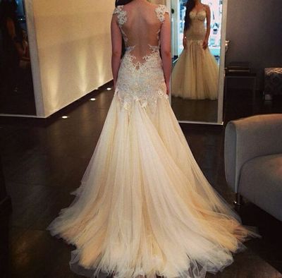 V-back sleeveless strapless tulle mermaid wedding dress,bridal gown