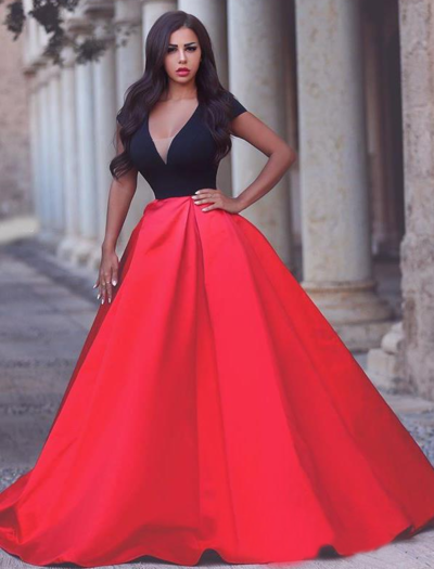 Sexy Ball Gown Black and Red Prom Dresses Deep Neckline pst0135
