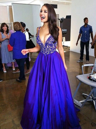 Royal Blue Embroidery Bodice and Satin Skirt Prom Dresses pst0204