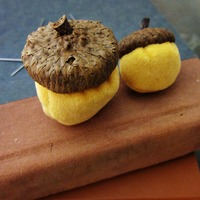 Mini Acorn Pincushionsin Gold, Handmade Set of 2 - Thumbnail 1