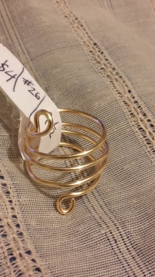 gold wire twisted ring adjustable size 9