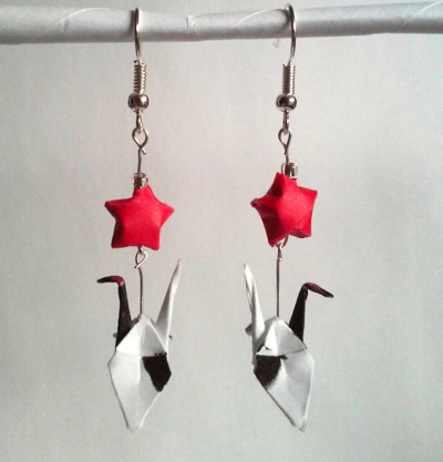 Origami Crane earrings: Red Crested with star