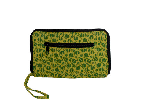 Green Berries Wanderer's Wallet
