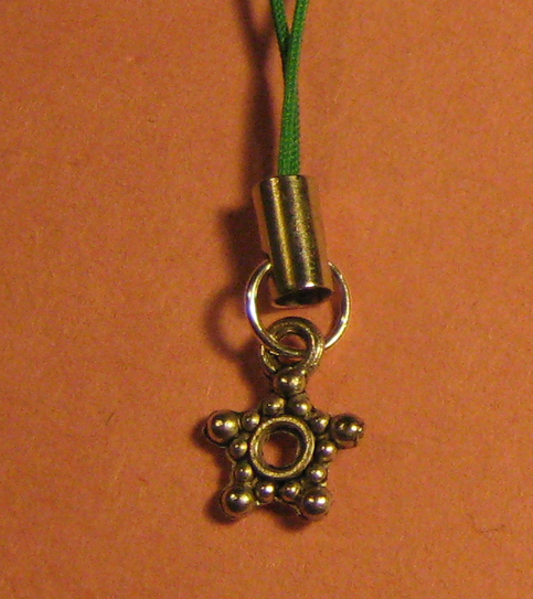 Rounded Star Cell Charm