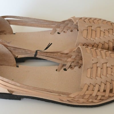 Size 40 us 9 women's caites - Thumbnail 4