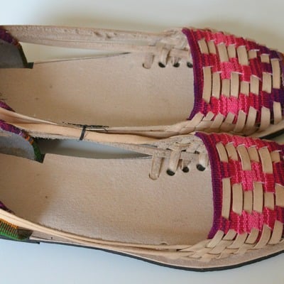 Size 40 us 9 women's caites - Thumbnail 5