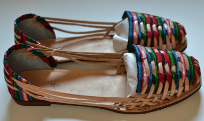 Size 38 US 7.5 Women's Caites