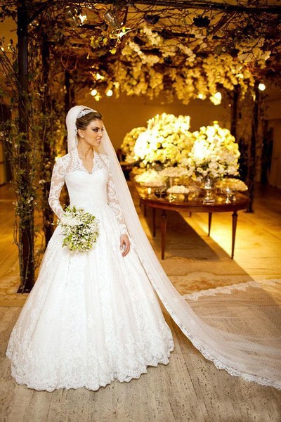 Lace Wedding Dress with Long Sleeves pwd0043