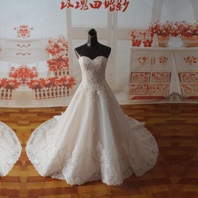 Lace and Tulle Wedding Dress pwd0050